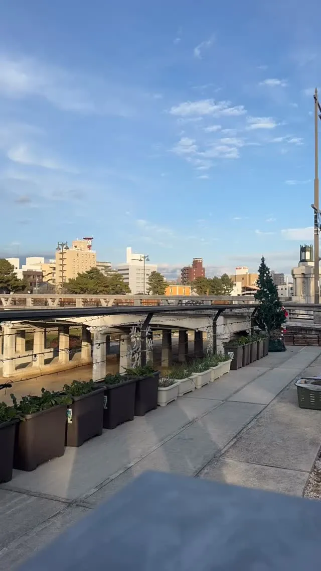 たまには作業風景を、という事で